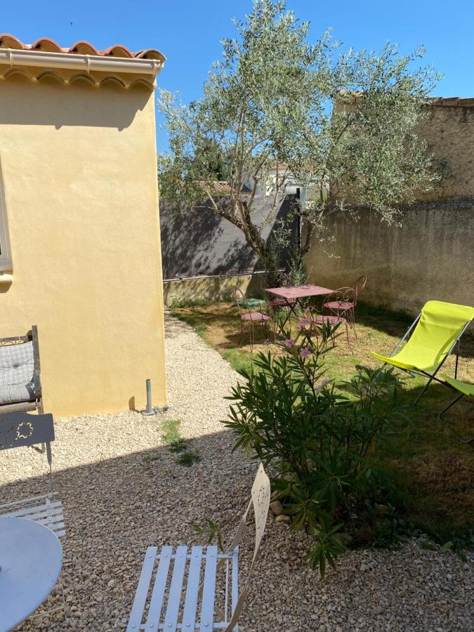 Gite Lou Sabai Au Pied Des Dentelles De Montmirail, Piscine Partagee Aubignan Exteriör bild