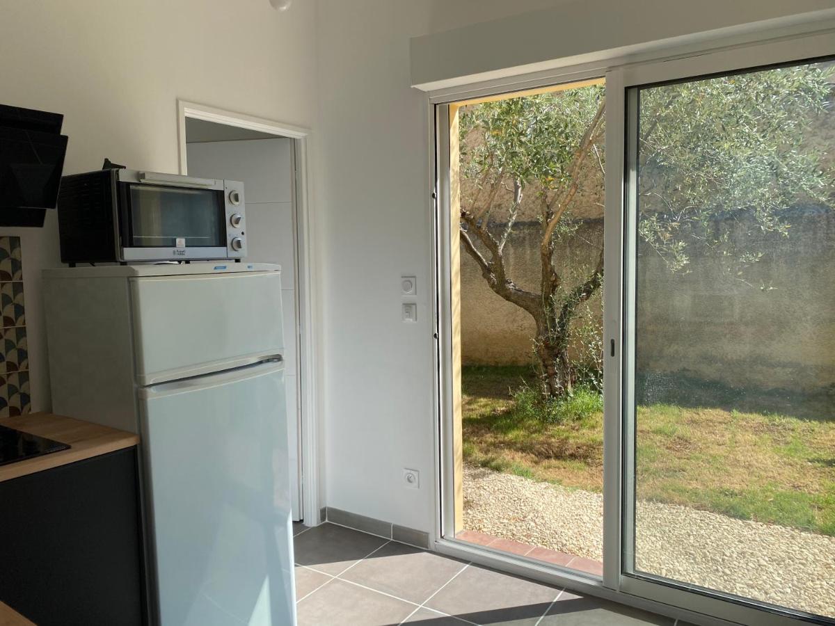 Gite Lou Sabai Au Pied Des Dentelles De Montmirail, Piscine Partagee Aubignan Exteriör bild
